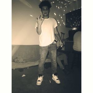 Meet your Posher, Luis